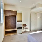 Aparthotel Apho