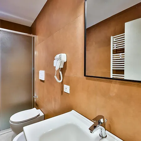 Apartmanhotel Apho 3*