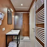 Apho 3*