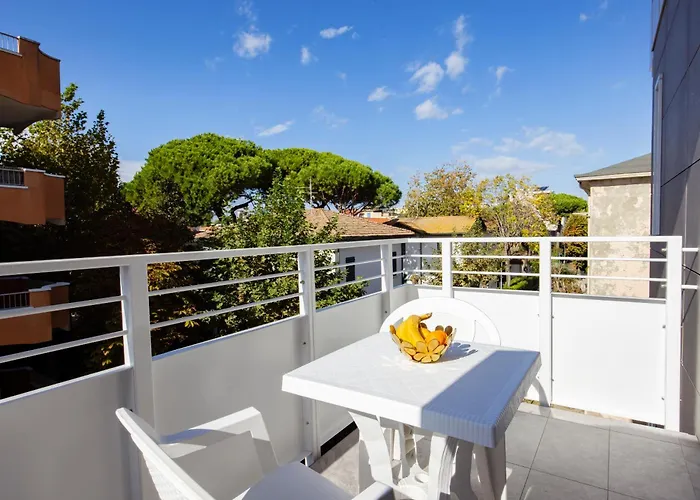 Aparthotel Apho 3*